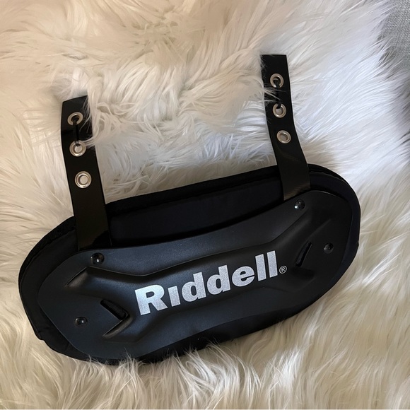 Riddell Football Back Plate - Picture 2 of 5